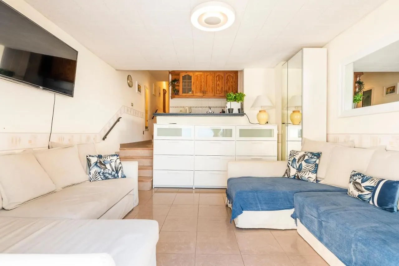 Sunny Oasis Getaway Apartment Costa Adeje