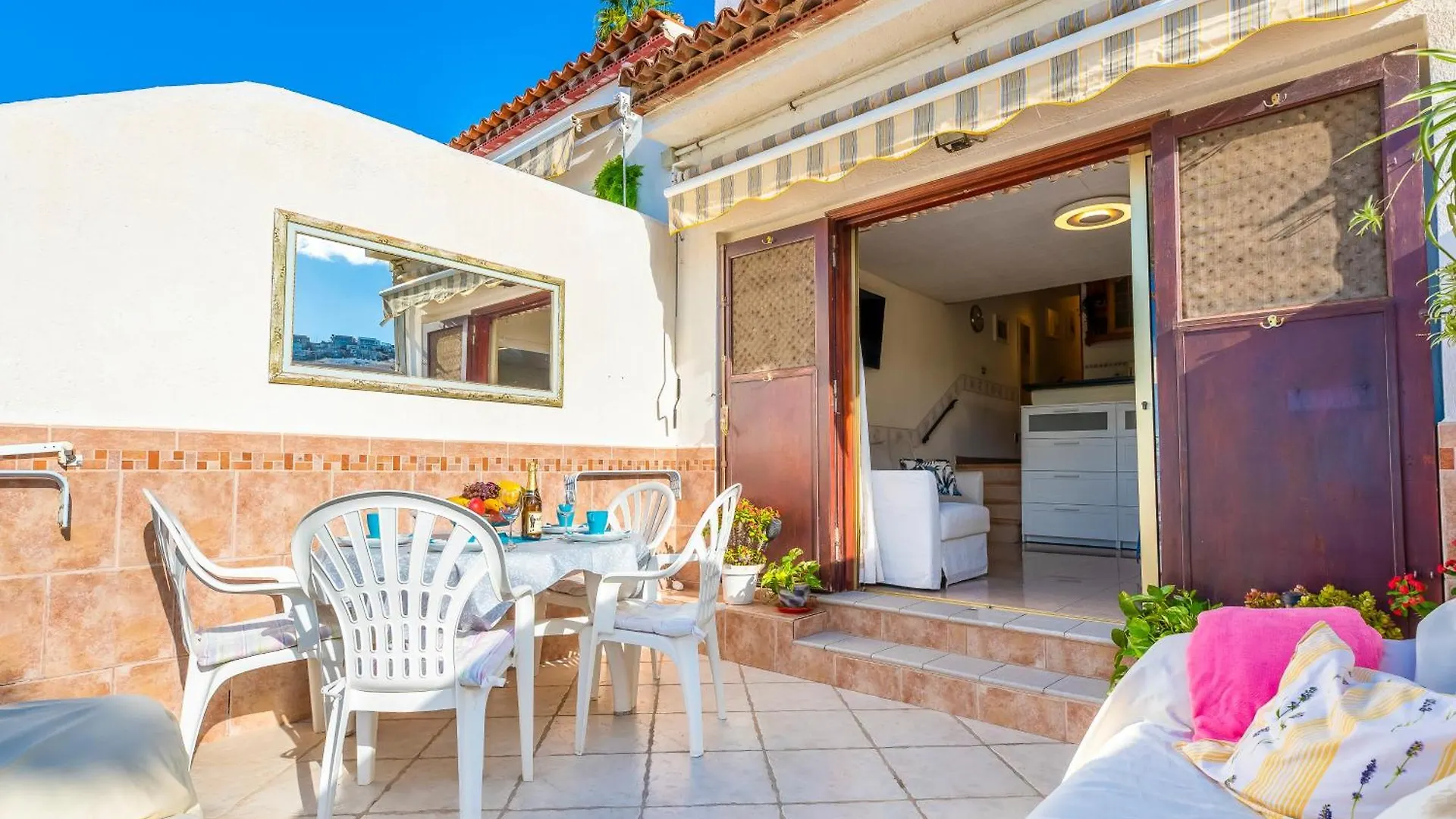 Sunny Oasis Getaway Apartment Costa Adeje  Spain